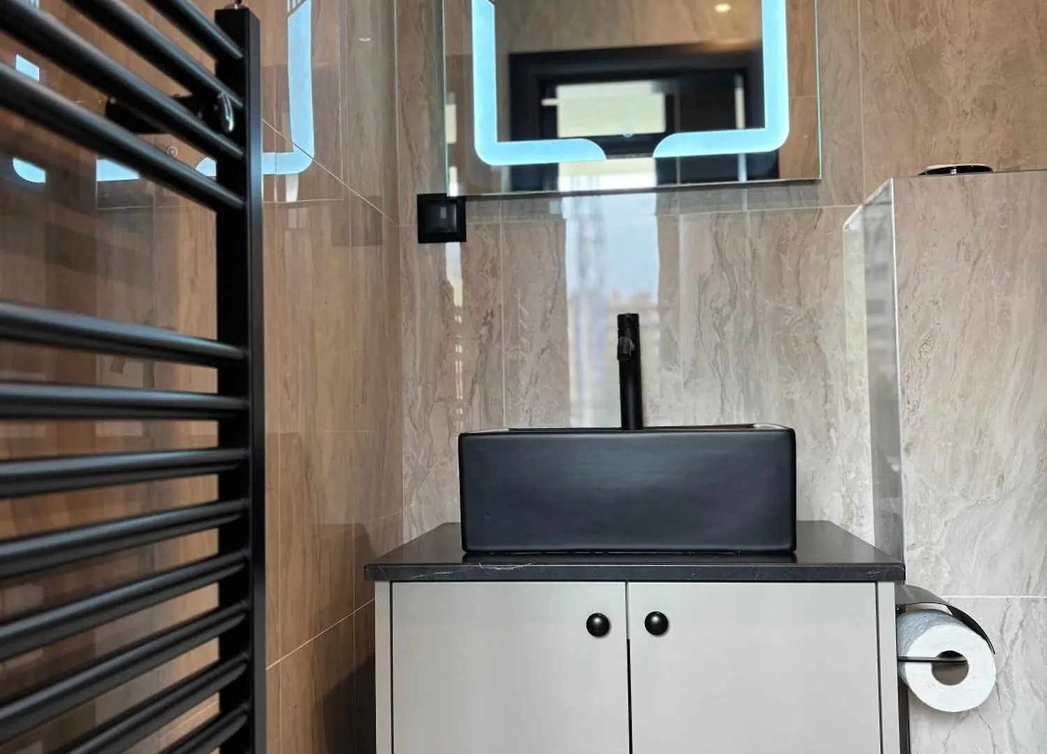 Black Diamond Business Park Sofia Free Parking Apartment